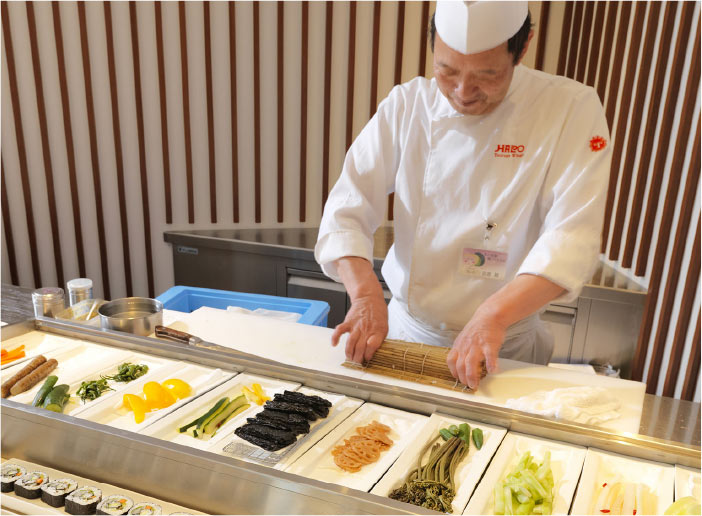 夕食 鶴雅ウイングス北海道ビュッフェ HAPO